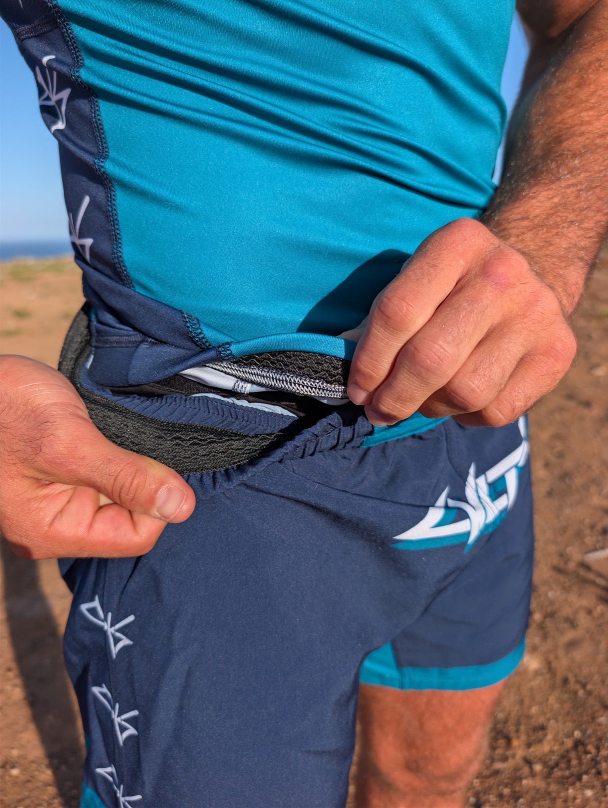 90s Bolt shorts waistband detail